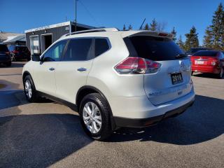 2016 Nissan Rogue SV - ALL WHEEL DRIVE - SUNROOF - CERTIFIED - Photo #5