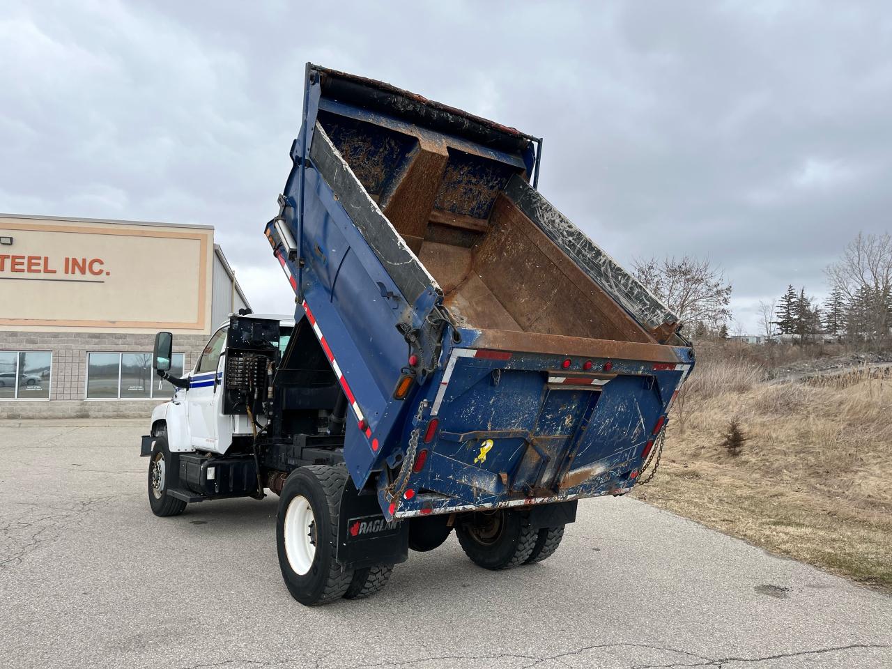 2007 GMC C8500 DUMP TRUCK - Photo #21