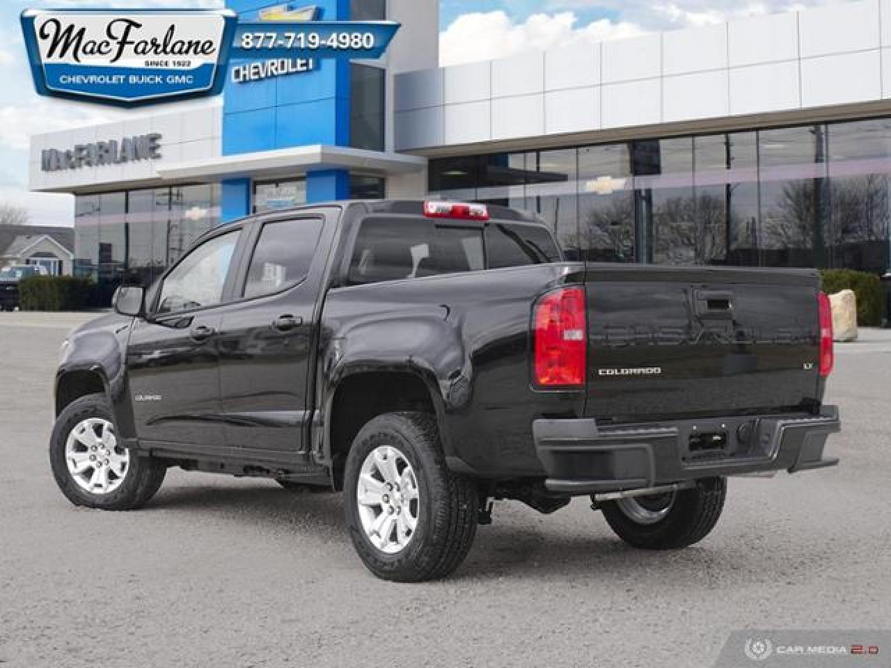 2021 Chevrolet Colorado 2WD LT Photo3