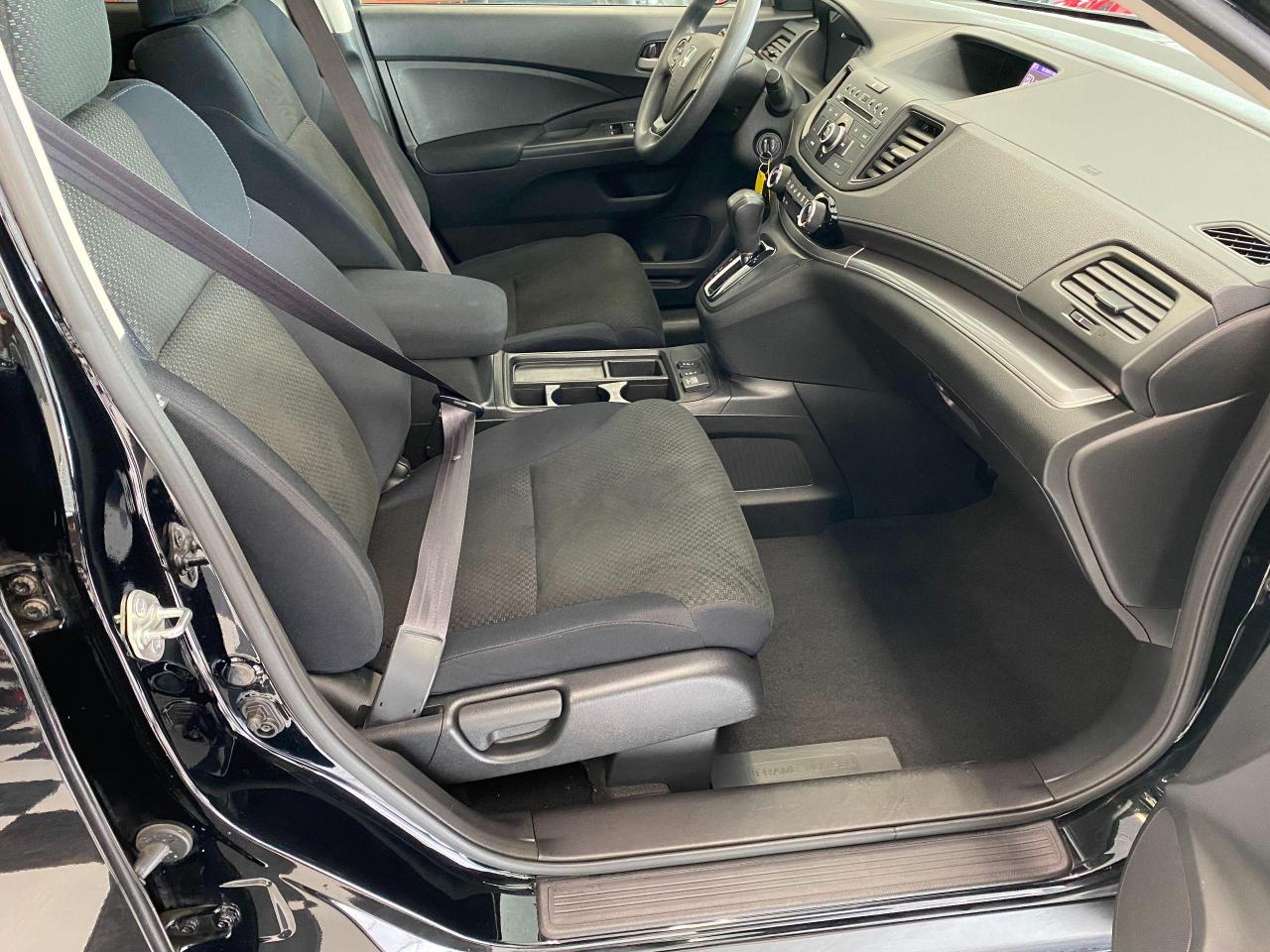 2015 Honda CR-V LX+Camera+Heated Seats+A/C+CLEAN CARFAX - Photo #20