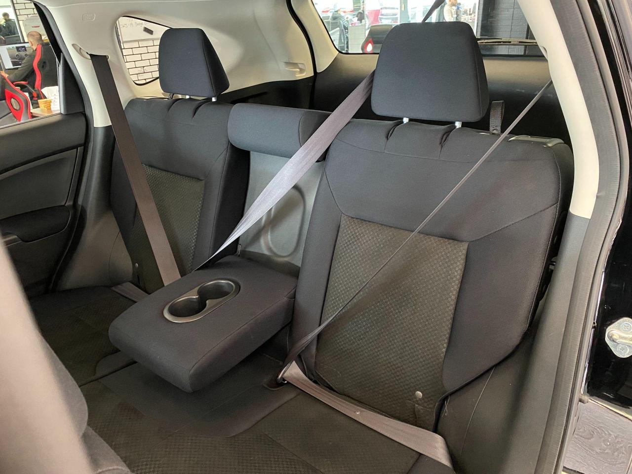 2015 Honda CR-V LX+Camera+Heated Seats+A/C+CLEAN CARFAX - Photo #23