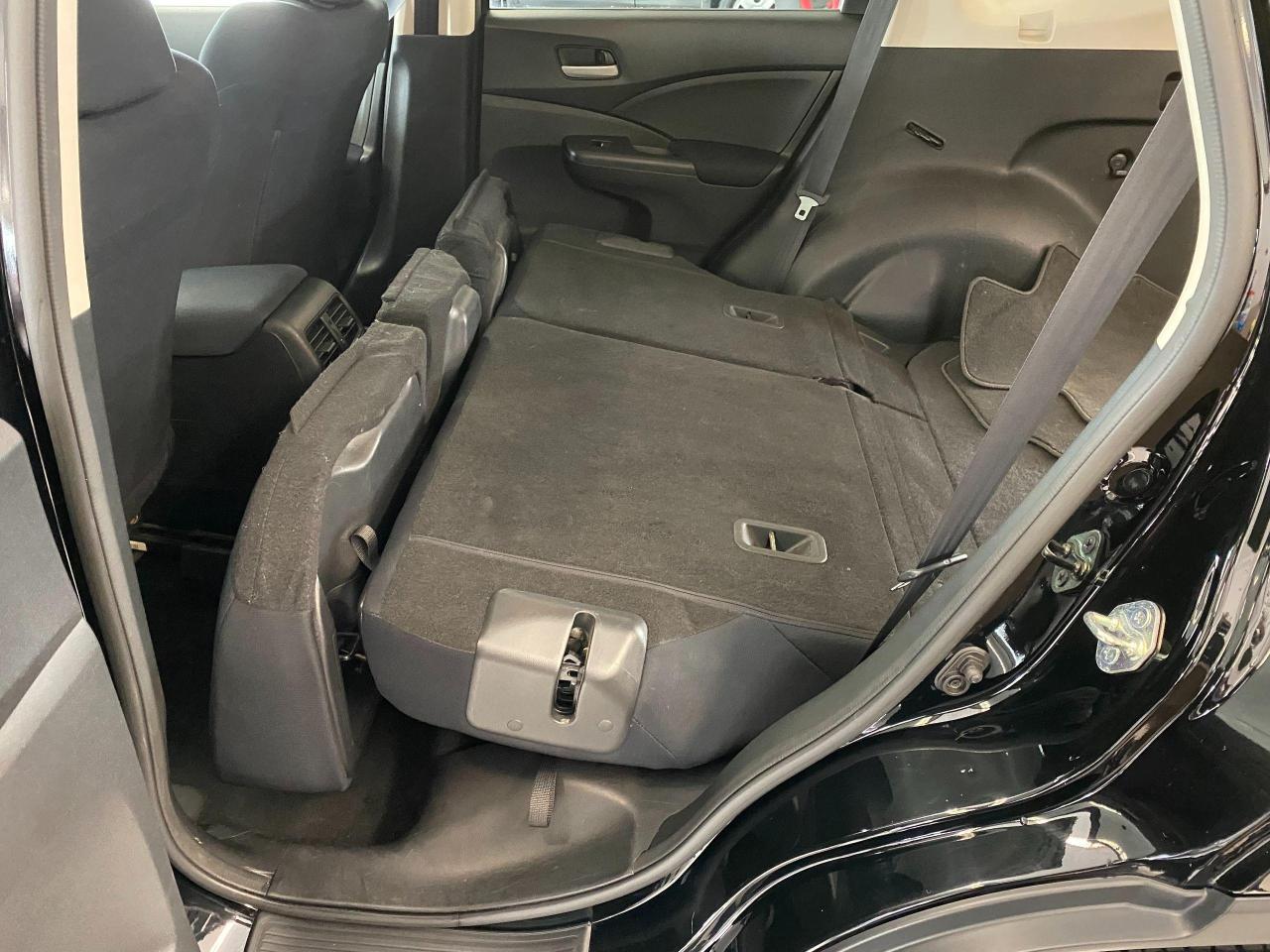 2015 Honda CR-V LX+Camera+Heated Seats+A/C+CLEAN CARFAX - Photo #24