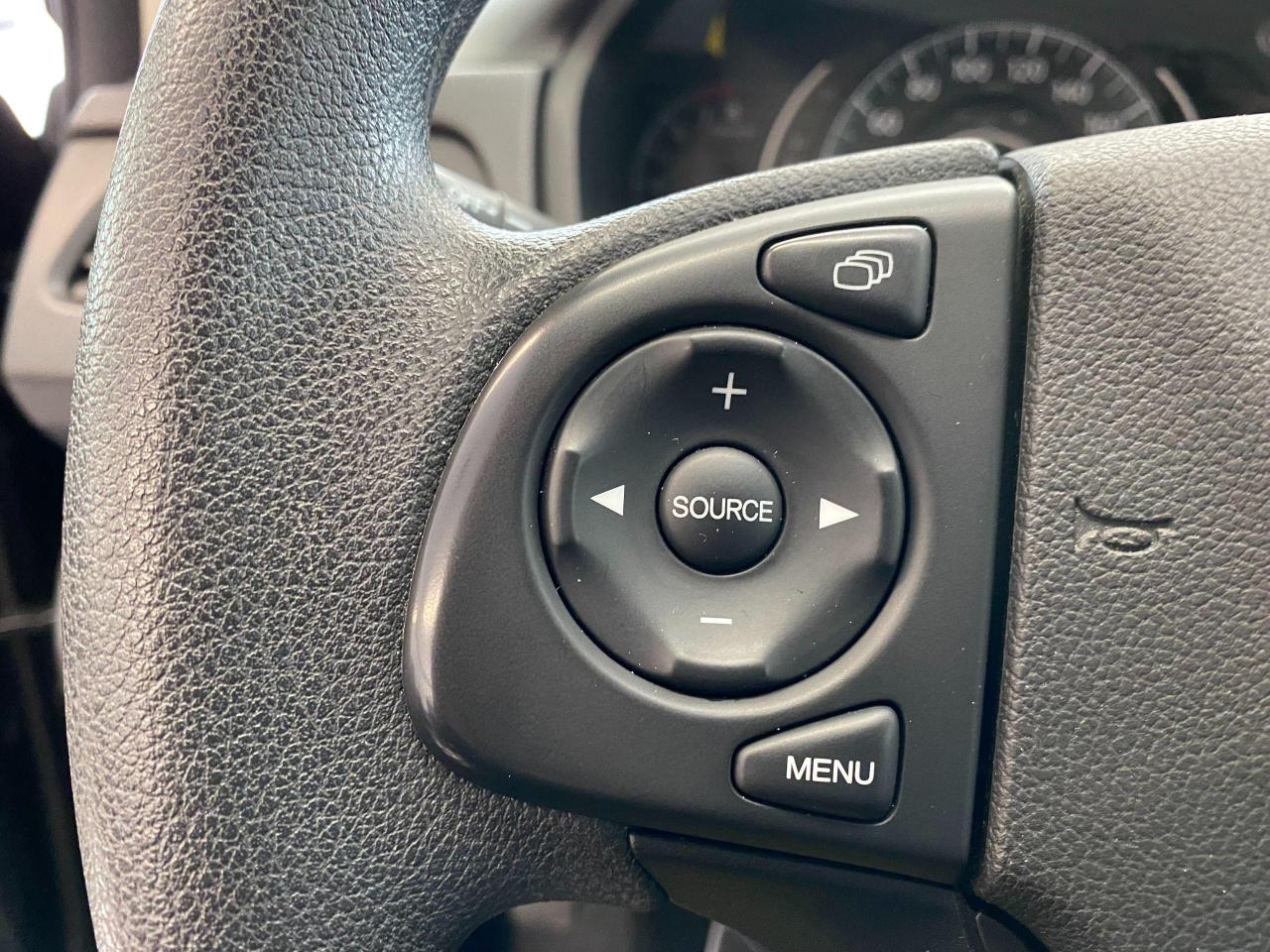 2015 Honda CR-V LX+Camera+Heated Seats+A/C+CLEAN CARFAX - Photo #34
