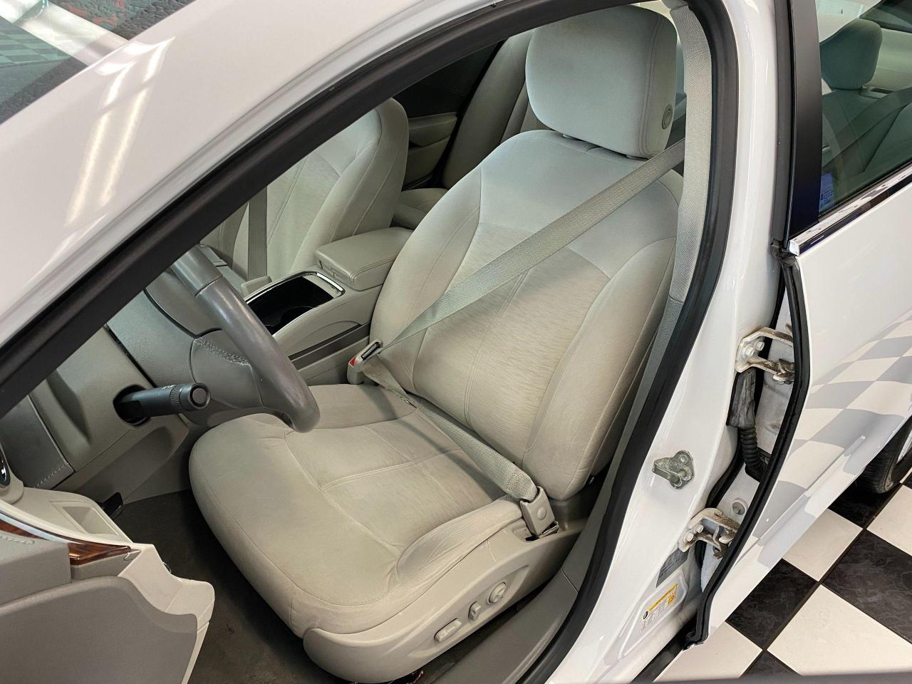 2013 Buick LaCrosse Bluetooth+XM Radio+PWR Seat+RMT Start+CLEAN CARFAX Photo81