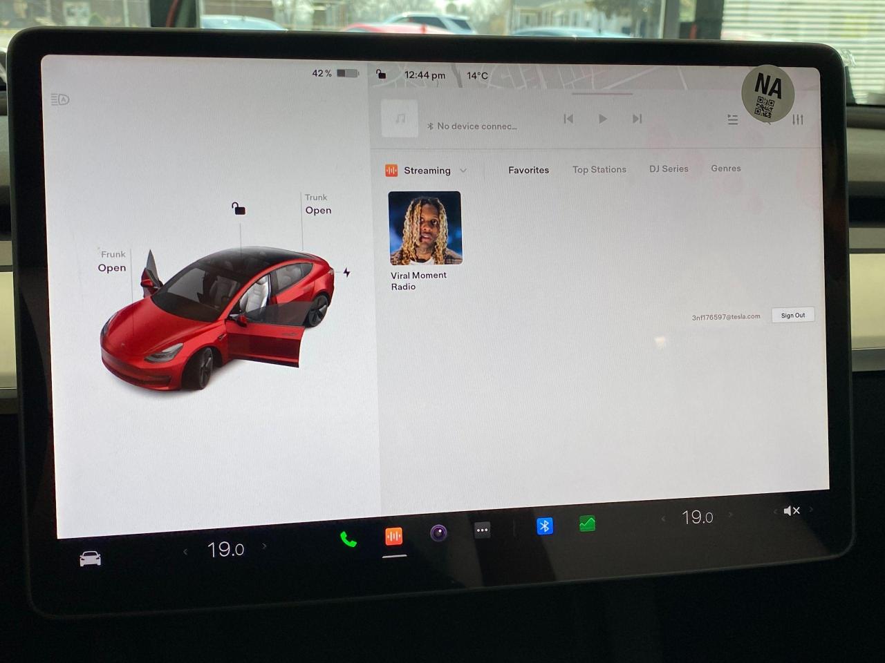 2022 Tesla Model 3 Standard Range Plus *Brand New* 3.49% For 96 Month Photo98