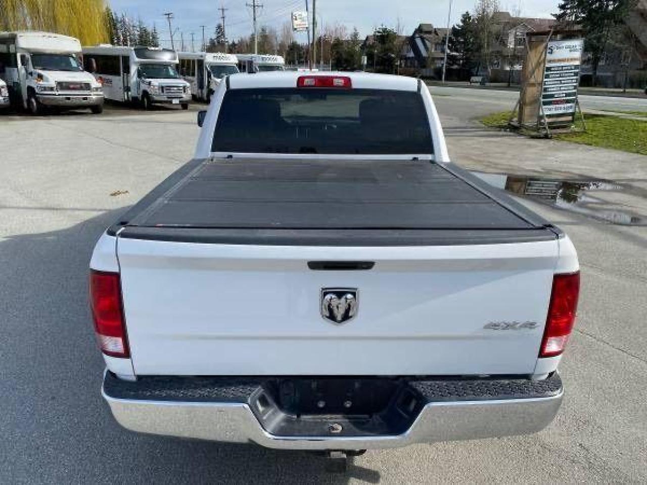 2017 RAM 1500 ST - Photo #6