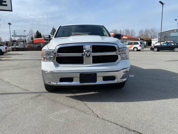 2017 RAM 1500 ST - Photo #5