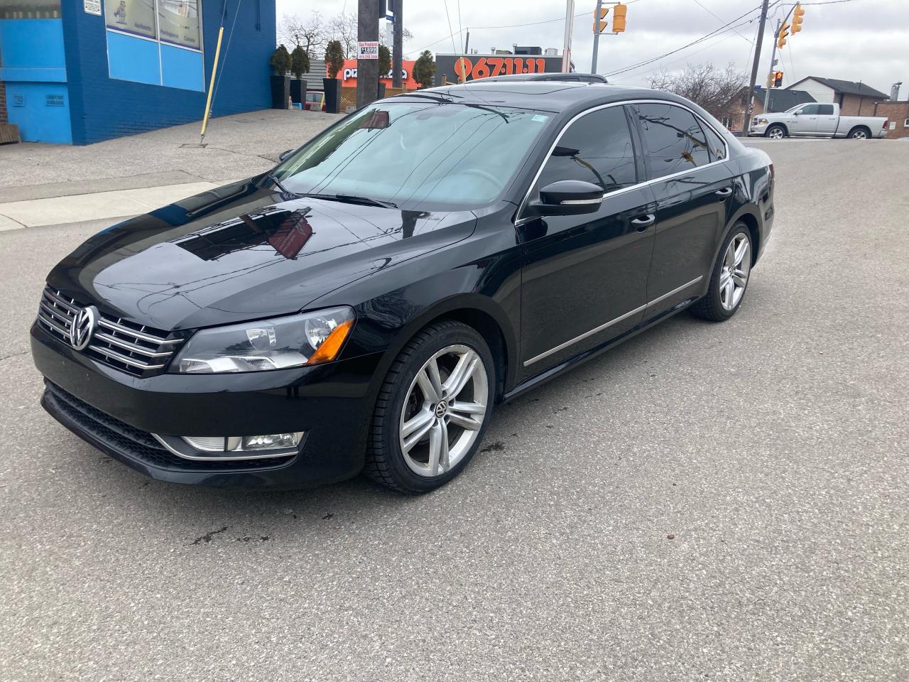 2015 Volkswagen Passat HIGHLINE/NAV/CAM/SUNROOF/LEATHER/SOLDDDDD - Photo #1