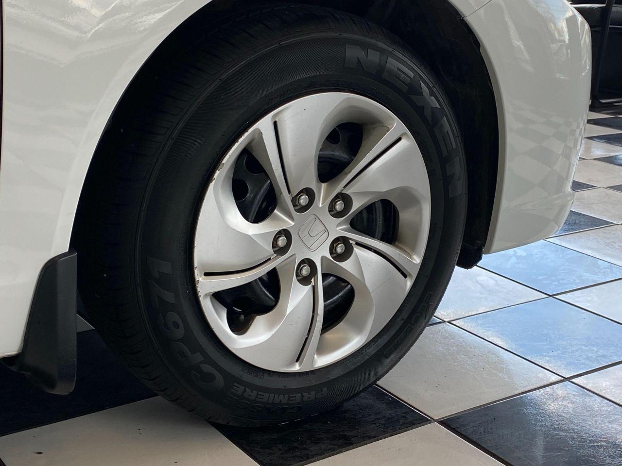 2013 Honda Civic LX+Bluetooth+Heated Seats+Cruise+A/C+New Tires Photo109