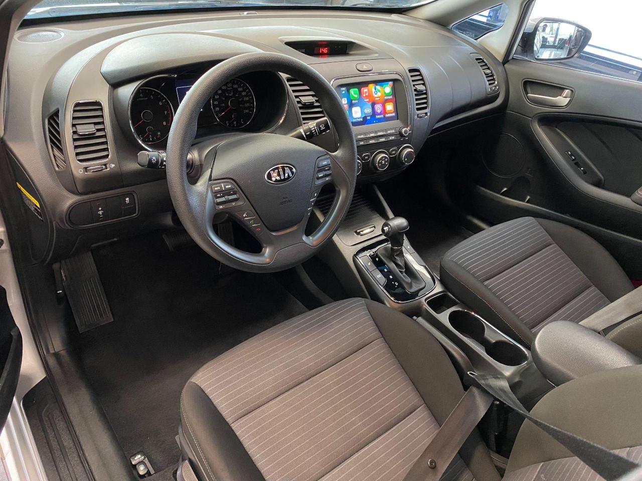 2018 Kia Forte LX+ApplePlay+Heated Seats+Camera+CLEAN CARFAX - Photo #17