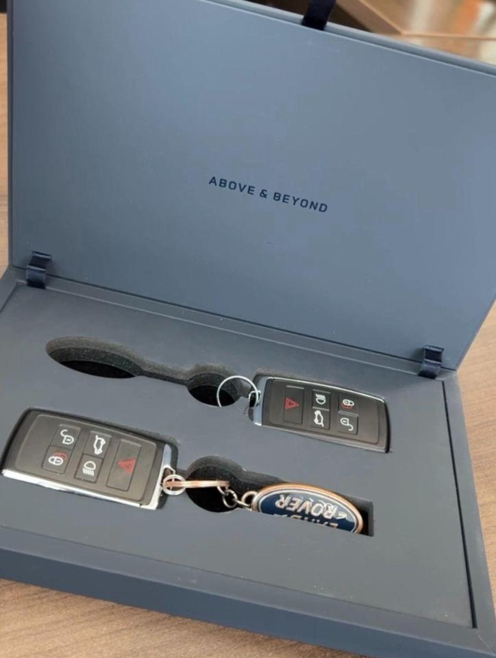 2020 Land Rover Range Rover Evoque S AWD+GPS+PANO Roof+Lane Departure+CLEAN CARFAX Photo84