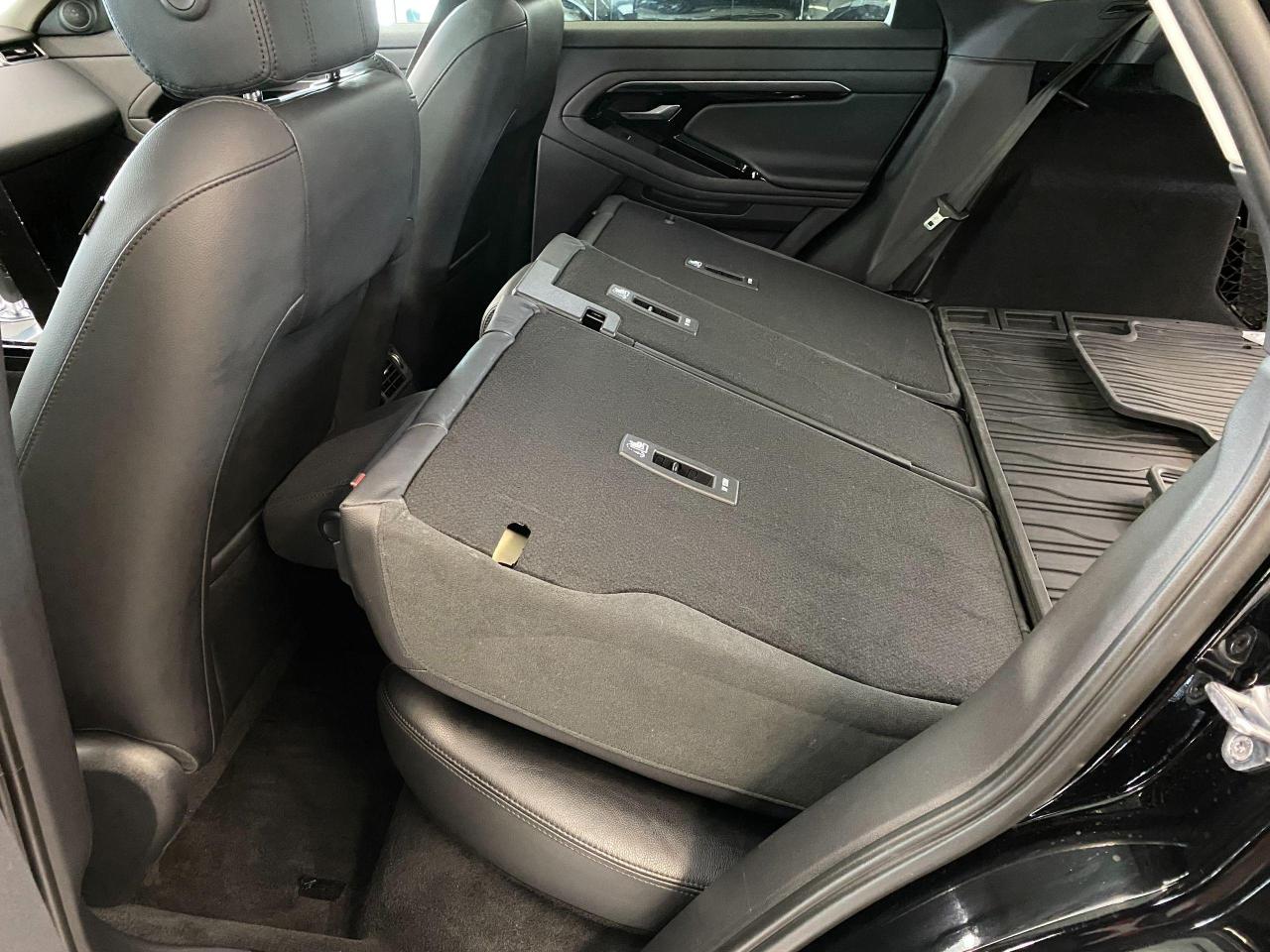 2020 Land Rover Range Rover Evoque S AWD+GPS+PANO Roof+Lane Departure+CLEAN CARFAX - Photo #26