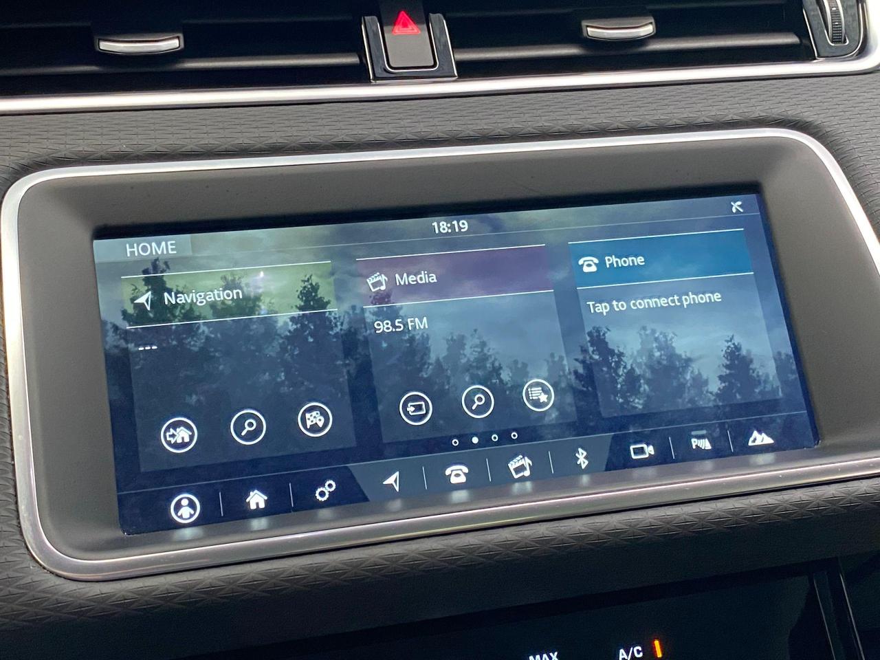2020 Land Rover Range Rover Evoque S AWD+GPS+PANO Roof+Lane Departure+CLEAN CARFAX Photo100