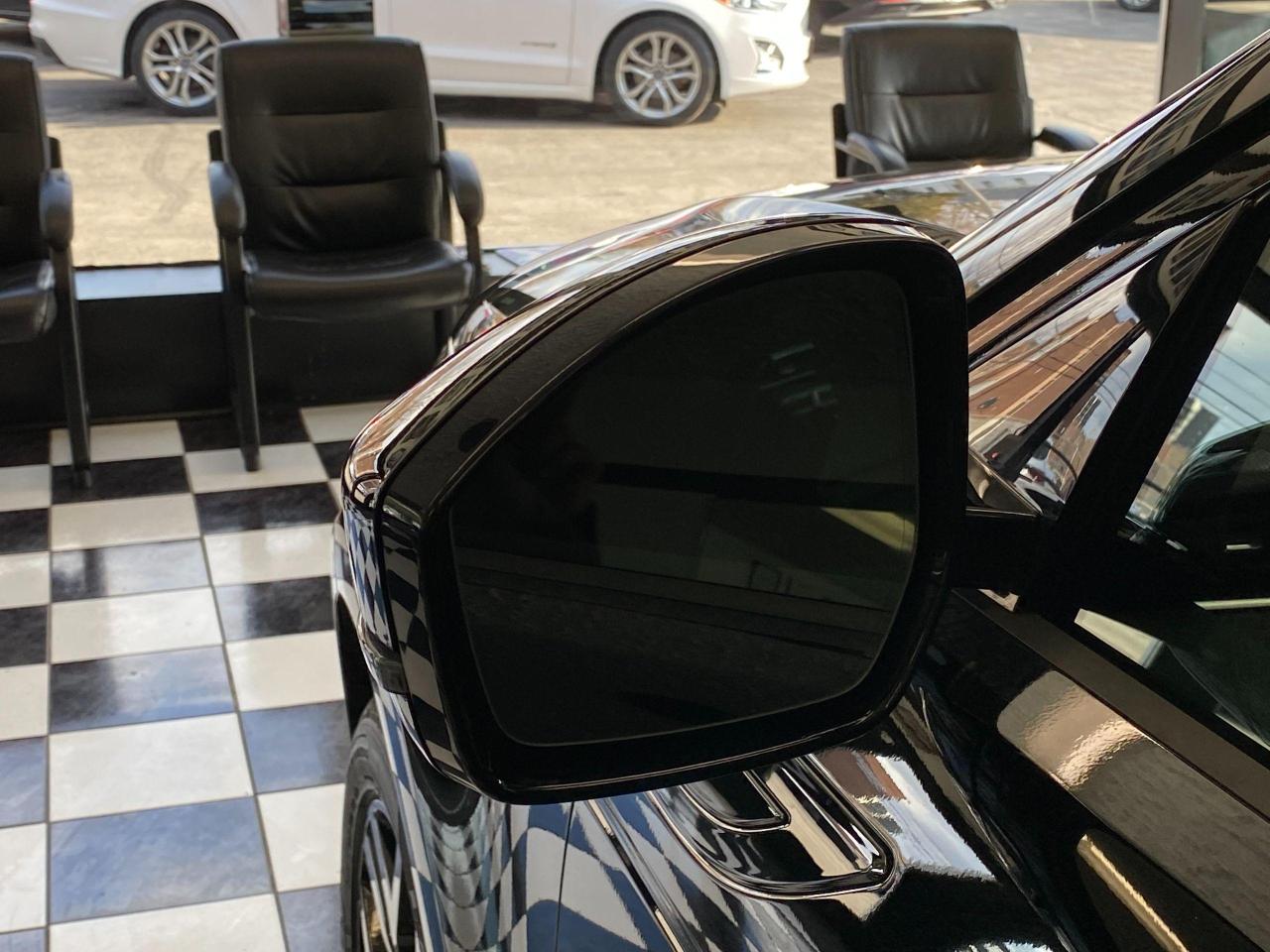2020 Land Rover Range Rover Evoque S AWD+GPS+PANO Roof+Lane Departure+CLEAN CARFAX - Photo #62