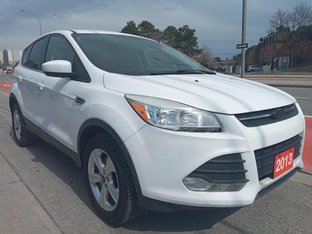 2013 Ford Escape SE-AWD-4 CYL-BLUETOOTH-AUX-USB-ALLOYS-MUST SEE!!!