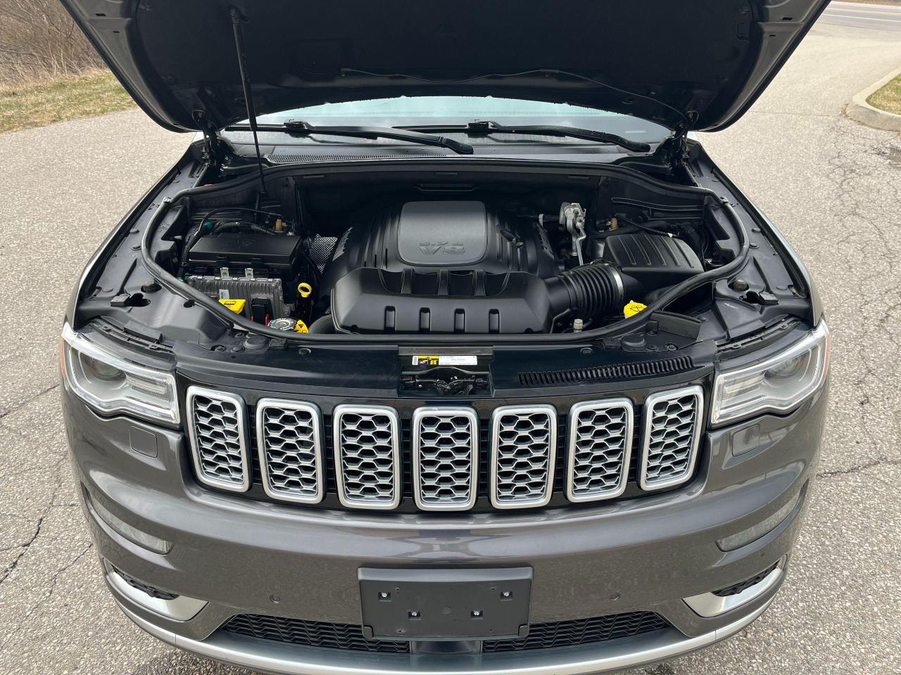 2019 Jeep Grand Cherokee SUMMIT- 5.7L HEMI - Photo #10