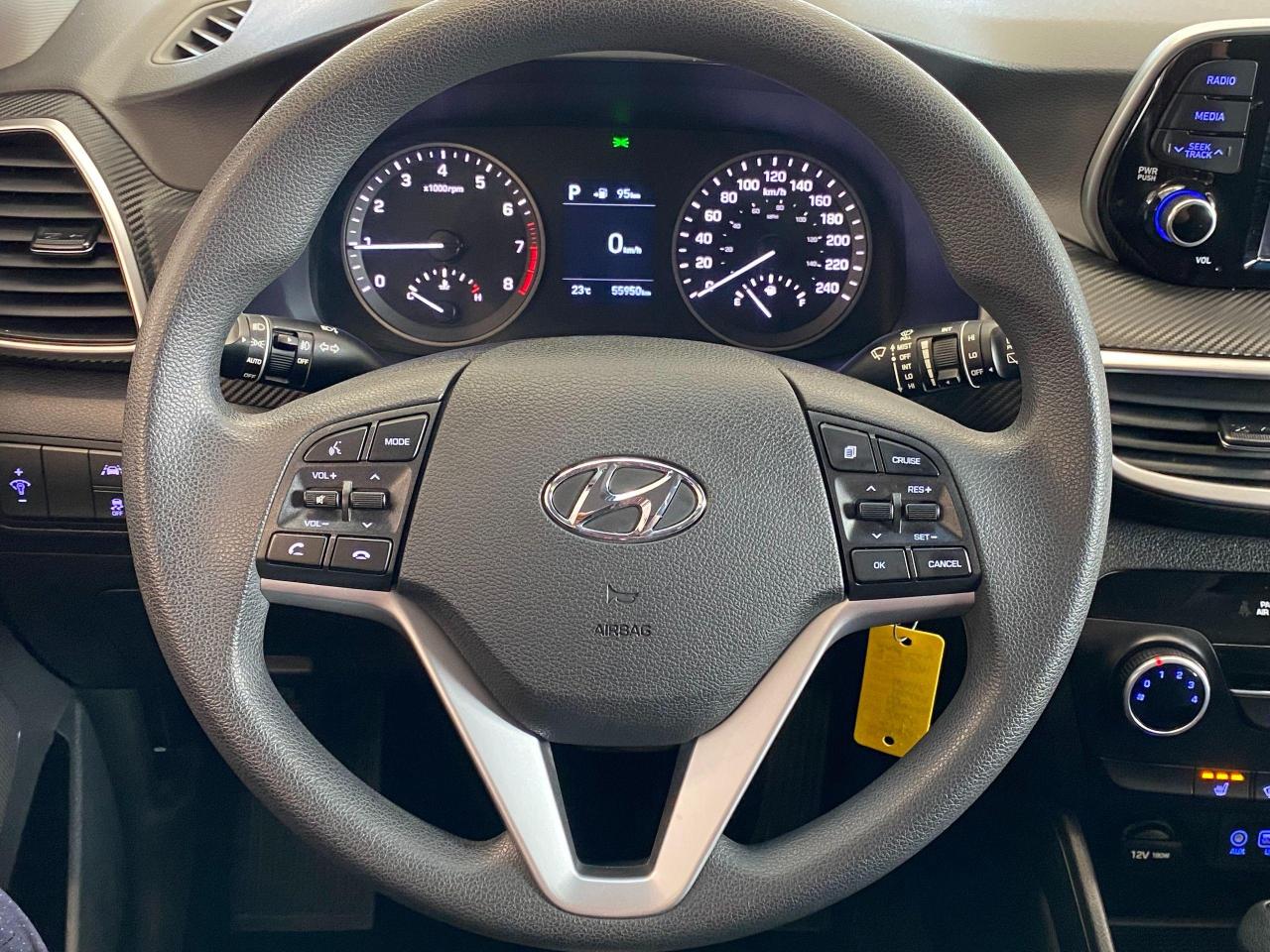 2020 Hyundai Tucson Essential AWD+Heated Seats+ApplePlay+CLEAN CARFAX - Photo #9