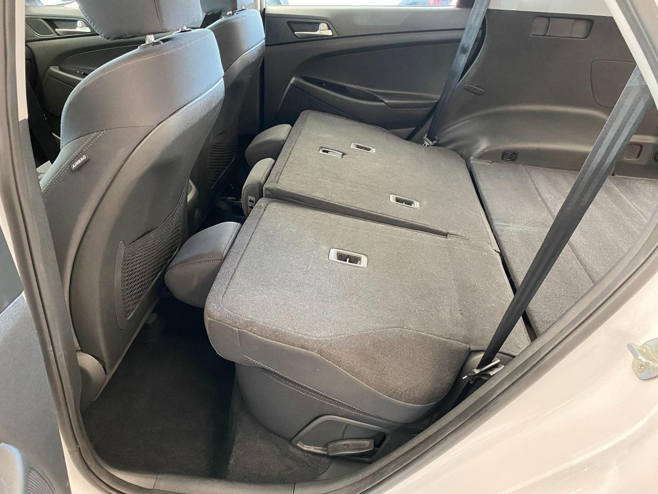 2020 Hyundai Tucson Essential AWD+Heated Seats+ApplePlay+CLEAN CARFAX - Photo #26