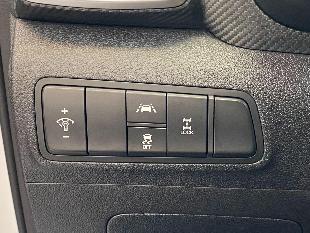 2020 Hyundai Tucson Essential AWD+Heated Seats+ApplePlay+CLEAN CARFAX - Photo #47