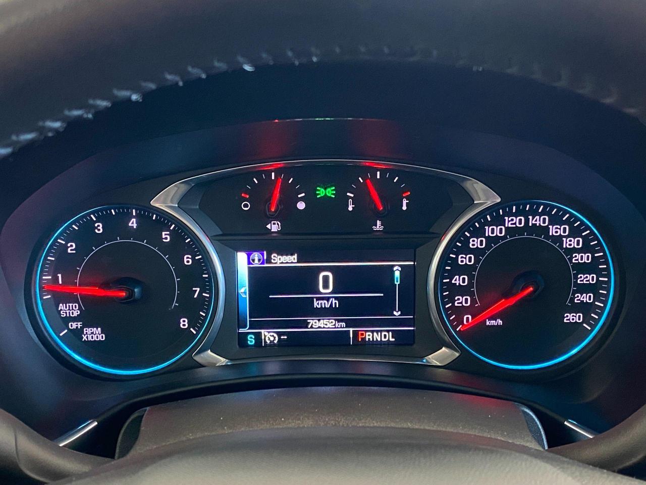 2018 Chevrolet Equinox LT+Pano Roof+ApplePlay+Heated Seats+CLEAN CARFAX - Photo #18