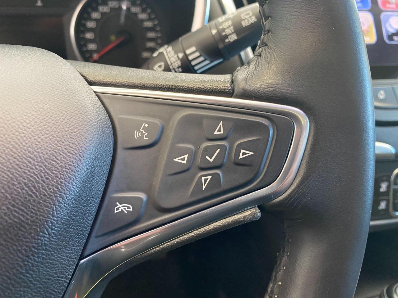 2018 Chevrolet Equinox LT+Pano Roof+ApplePlay+Heated Seats+CLEAN CARFAX Photo111
