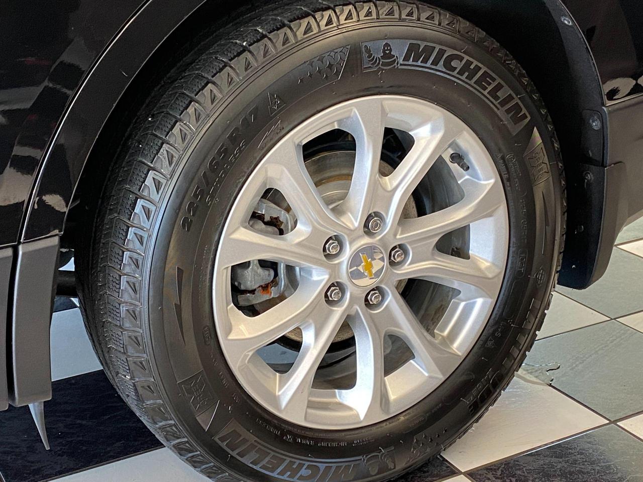 2018 Chevrolet Equinox LT+Pano Roof+ApplePlay+Heated Seats+CLEAN CARFAX - Photo #53