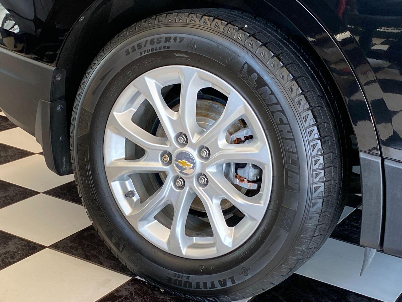 2018 Chevrolet Equinox LT+Pano Roof+ApplePlay+Heated Seats+CLEAN CARFAX - Photo #54