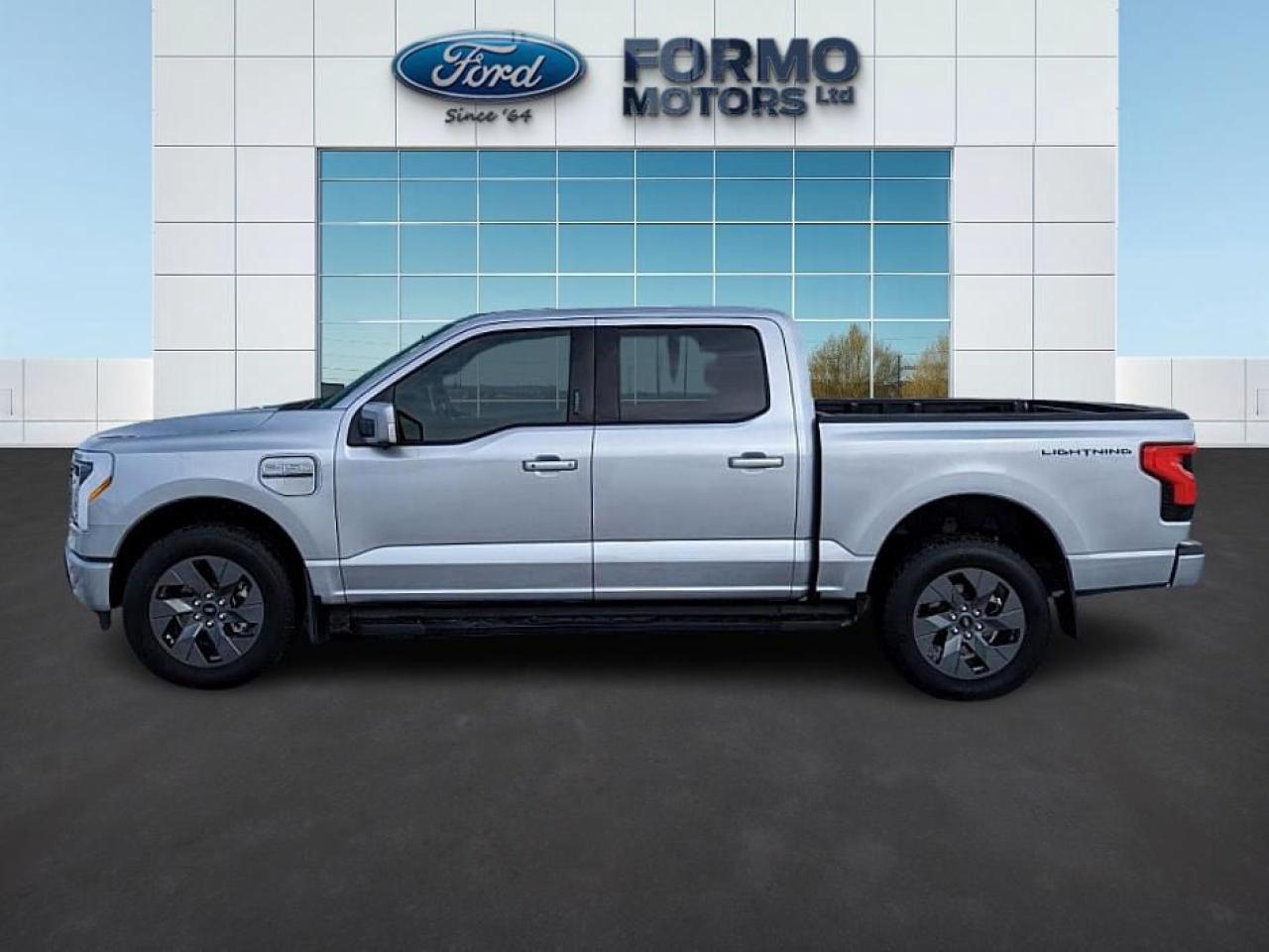 2022 Ford F-150 Lightning Lariat Photo