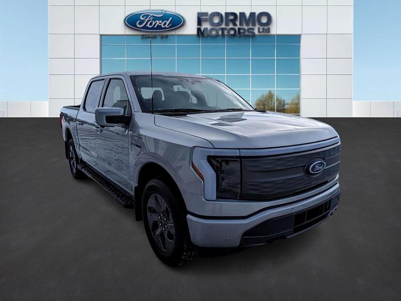 2022 Ford F-150 Lightning Lariat Photo