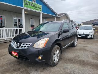 Used 2013 Nissan Rogue SV for sale in New Liskeard, ON