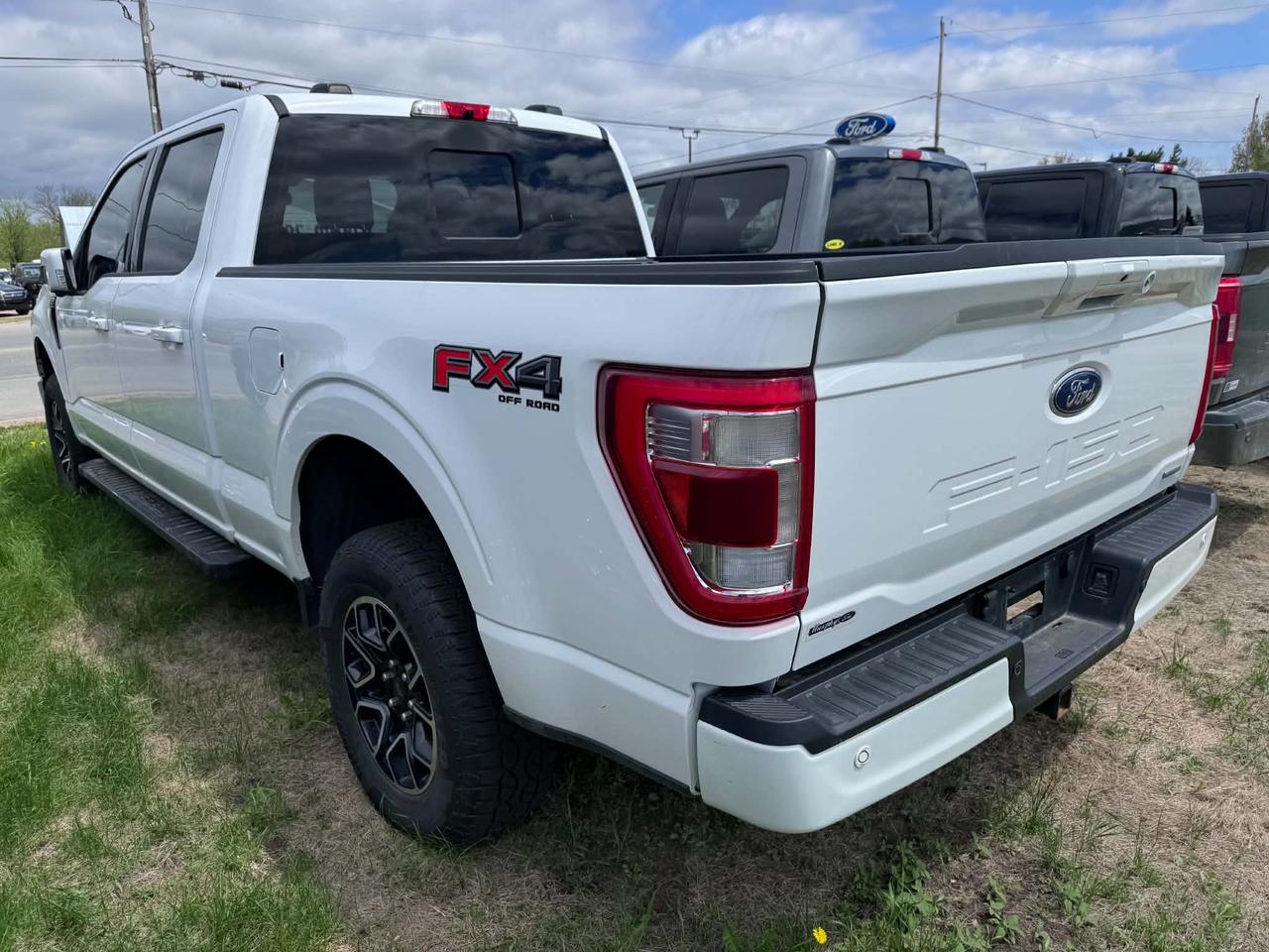 2022 Ford F-150 Lariat Photo5
