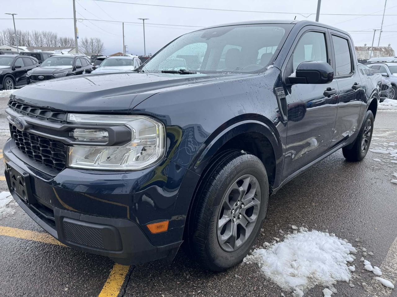 2022 Ford Maverick XLT FWD Photo0