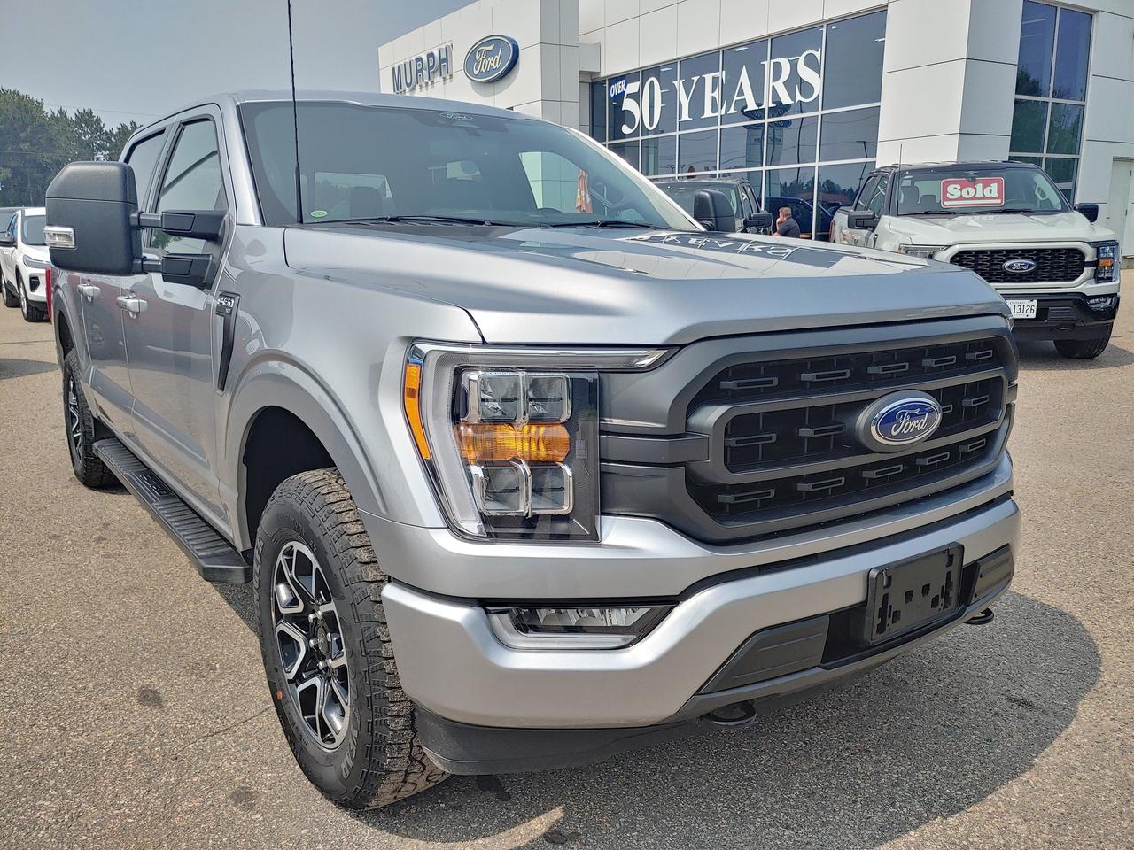 2022 Ford F-150 XLT Photo5
