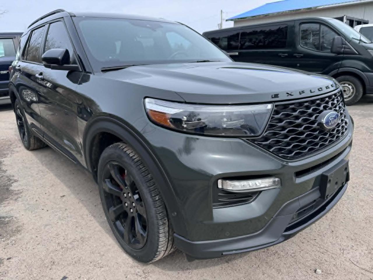 2022 Ford Explorer ST 4WD Photo4
