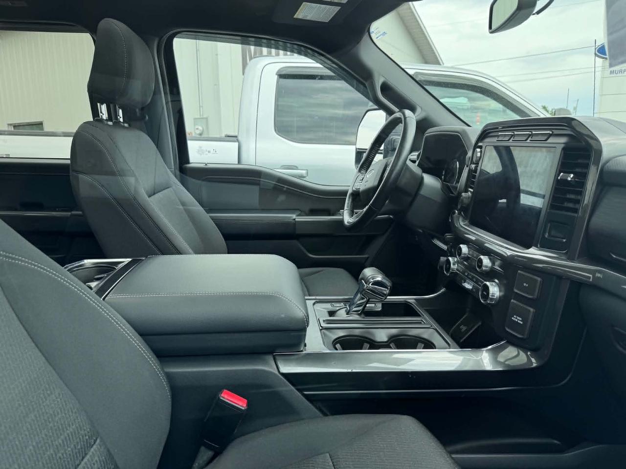 2022 Ford F-150 4x4 Supercrew-157 Photo2