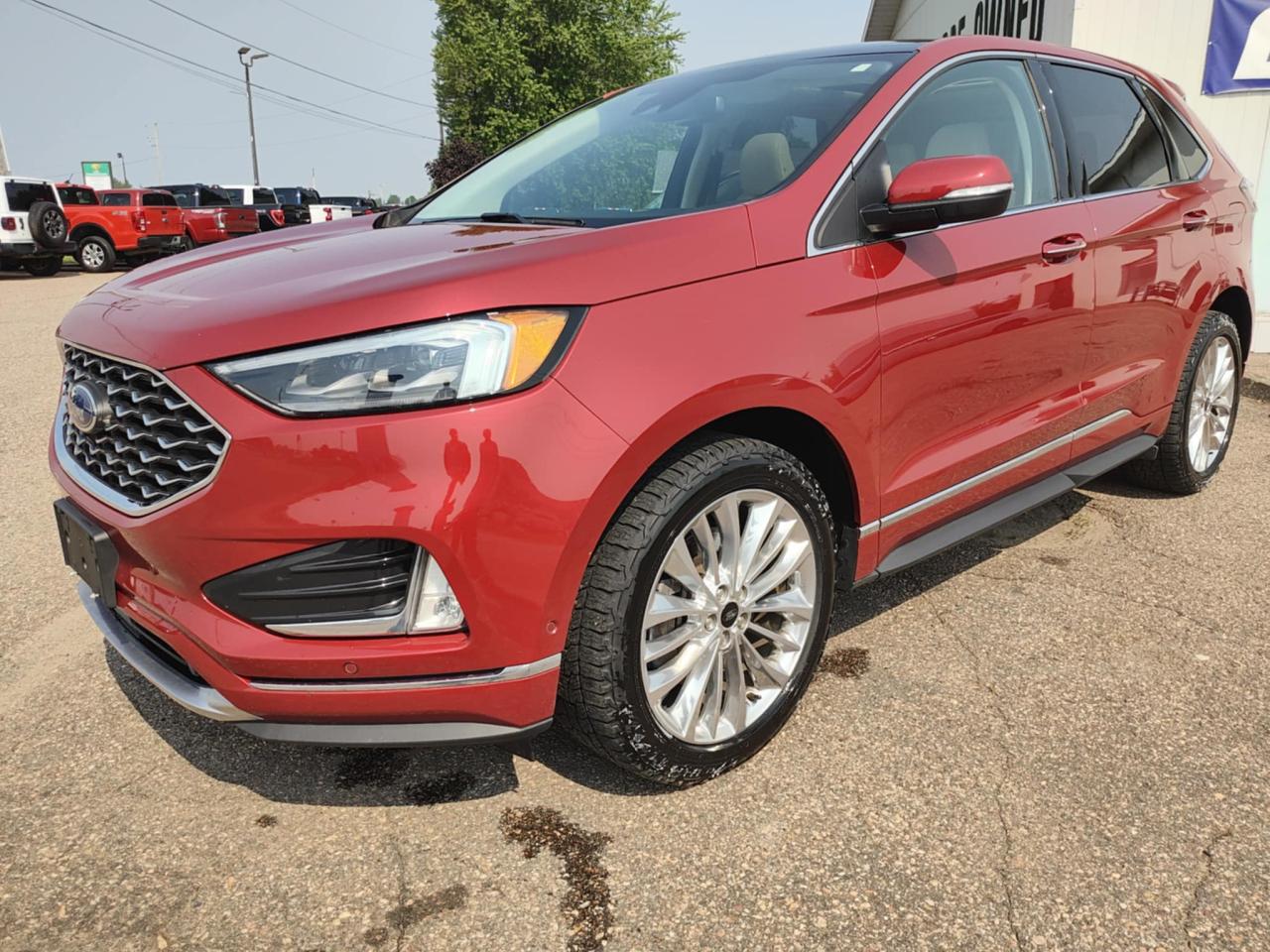 2022 Ford Edge Titanium