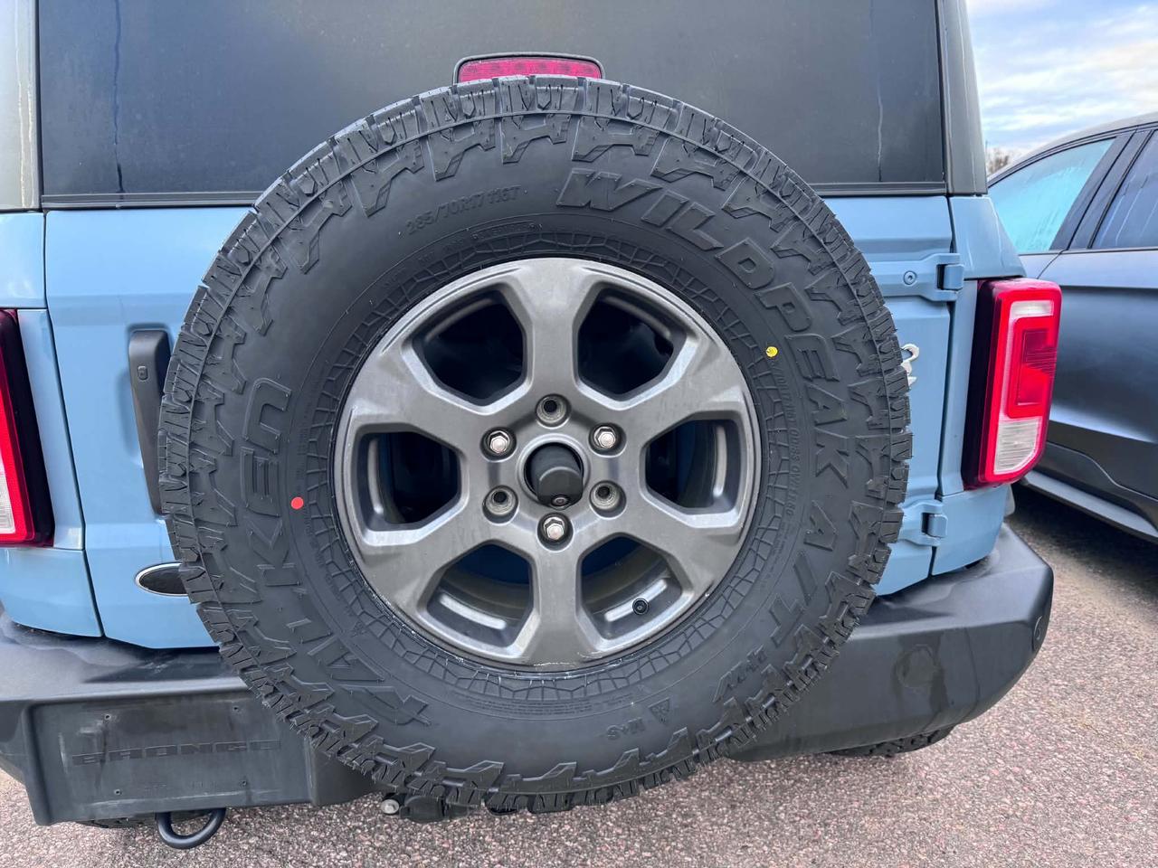 2022 Ford Bronco Big Bend Photo2