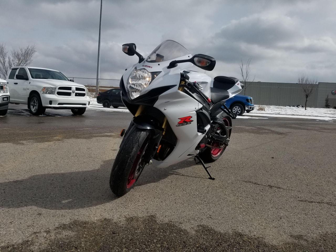 Used 2017 Suzuki GSXR750 Sport for sale in Calgary, AB