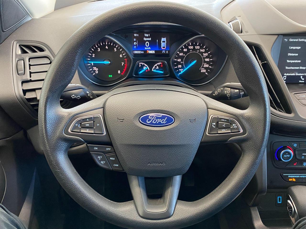 2019 Ford Escape SE+Apple Carplay+Heated Seats+Camera+CLEAN CARFAX - Photo #9