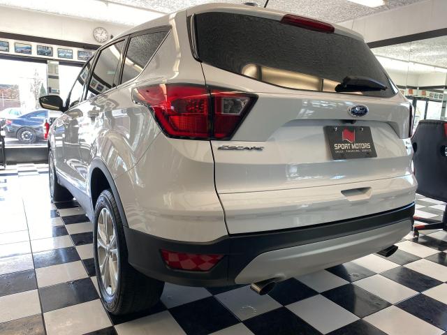 2019 Ford Escape SE+Apple Carplay+Heated Seats+Camera+CLEAN CARFAX Photo40