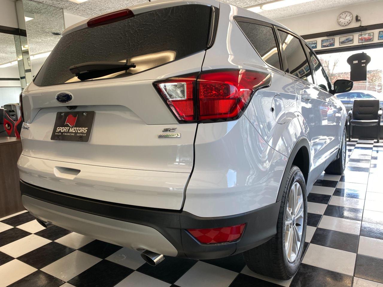 2019 Ford Escape SE+Apple Carplay+Heated Seats+Camera+CLEAN CARFAX - Photo #41