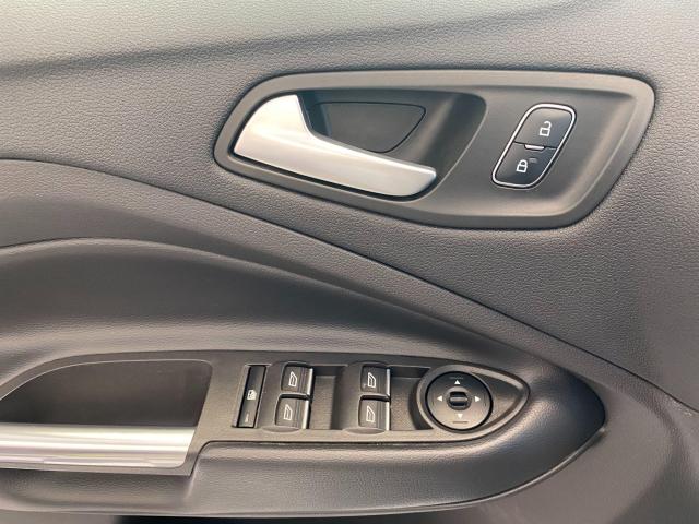 2019 Ford Escape SE+Apple Carplay+Heated Seats+Camera+CLEAN CARFAX Photo44