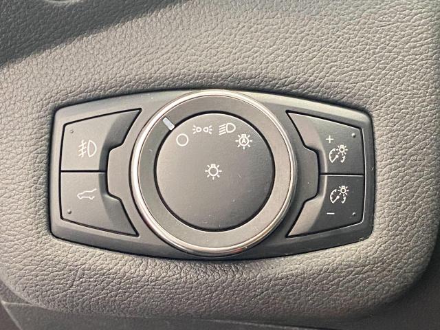 2019 Ford Escape SE+Apple Carplay+Heated Seats+Camera+CLEAN CARFAX Photo58