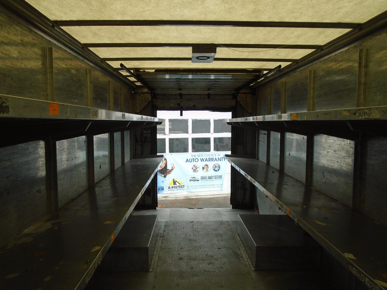 2002 International TerraStar STEPVAN 18 FT - Photo #20