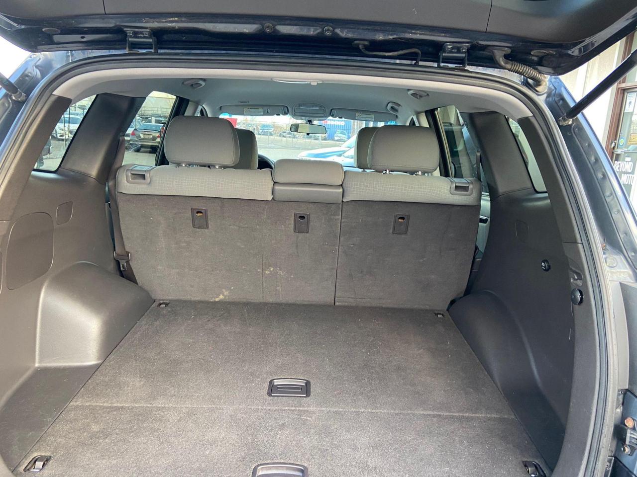 2011 Hyundai Santa Fe CERTIFIED, SAFTEY LOCKS, WARRANTY INCLUDED - Photo #1