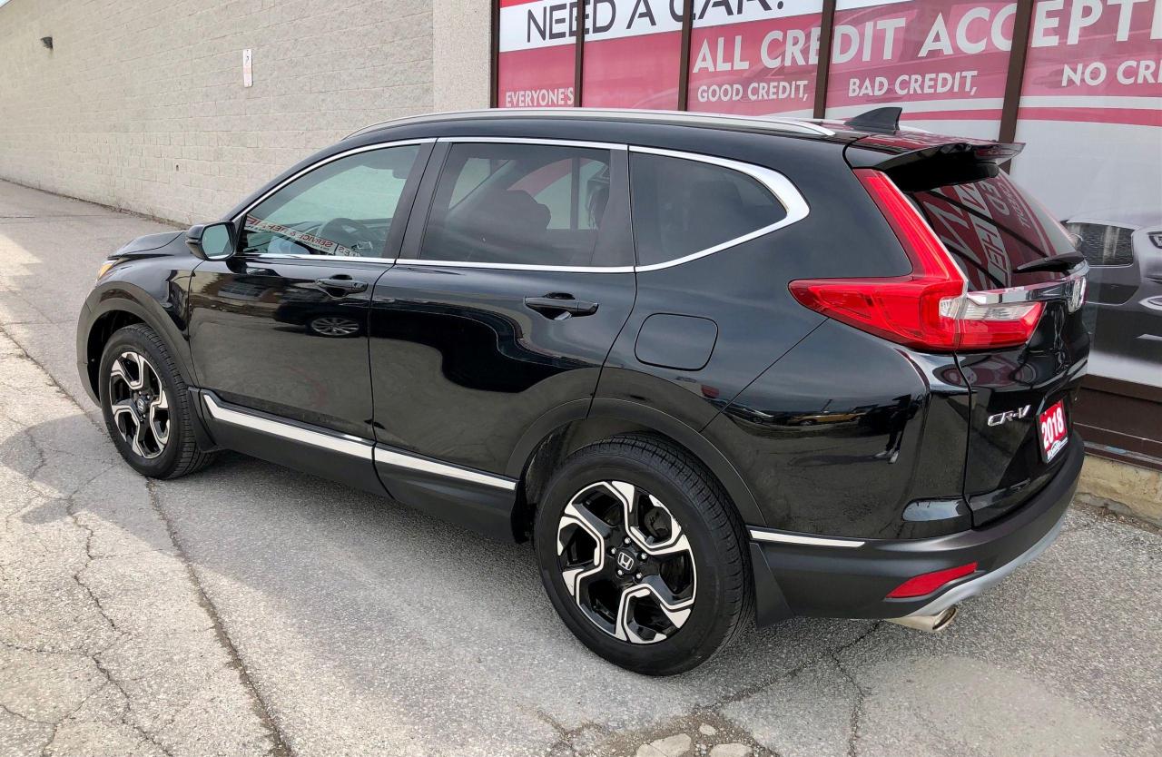 2018 Honda CR-V TOURING-ALL CREDIT ACCEPTED Photo4