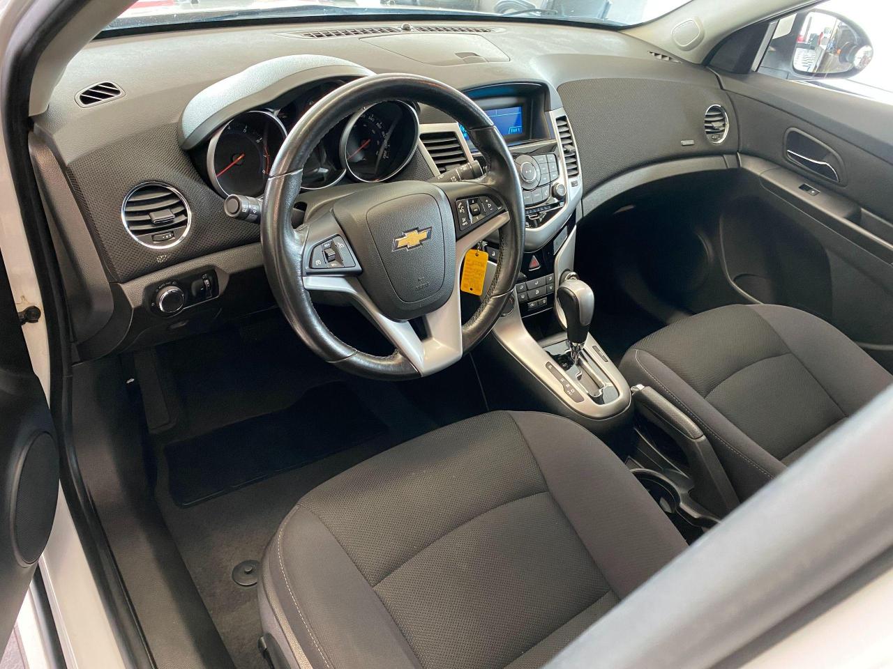 2013 Chevrolet Cruze LT Turbo+New Tires+Remote Start+CLEAN CARFAX - Photo #17
