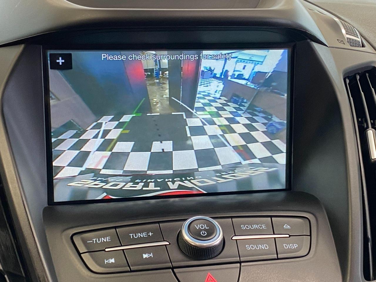 2018 Ford Escape SE 4WD+Adaptive Cruise+GPS+Apple Play+CLEAN CARFAX - Photo #11