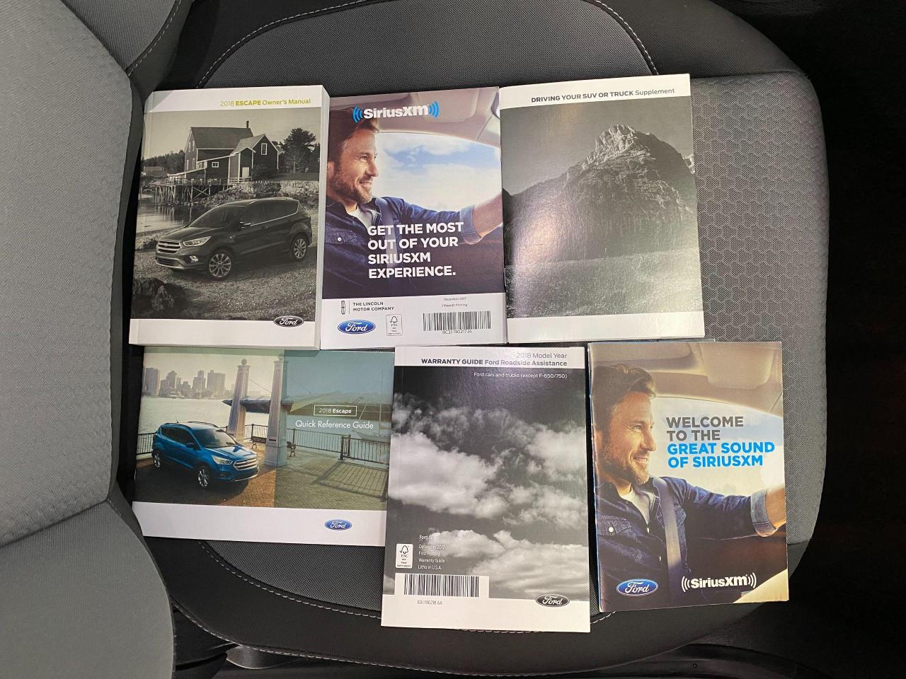 2018 Ford Escape SE 4WD+Adaptive Cruise+GPS+Apple Play+CLEAN CARFAX - Photo #30
