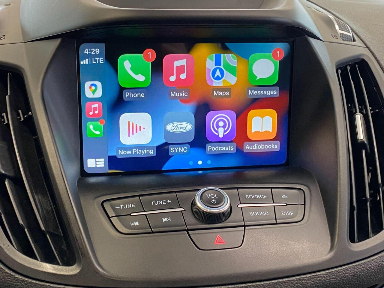 2018 Ford Escape SE 4WD+Adaptive Cruise+GPS+Apple Play+CLEAN CARFAX Photo99